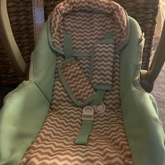 Lot: 1 American Girl, 1 baby alive, 4 baby dolls, 2 cabbage cuties and more! - Picture 8 of 13